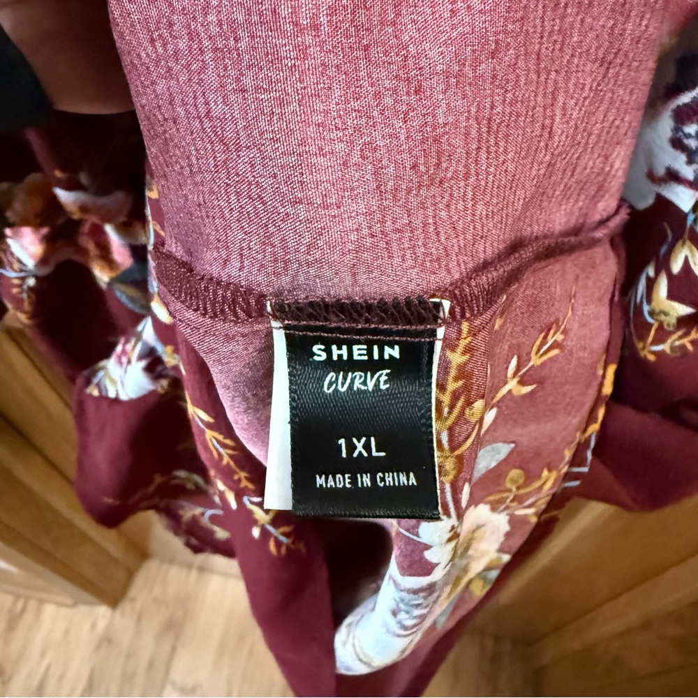 Women’s SHEIN Floral Burgundy Cold Shoulder Romper 1XL - Picture 4 of 6